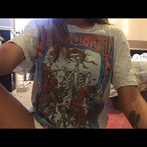 💀 Grateful Dead tee